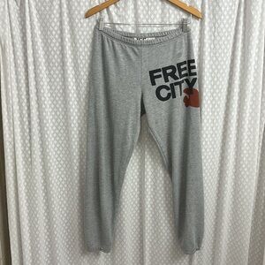 Freecity Grey/Orange Sweats